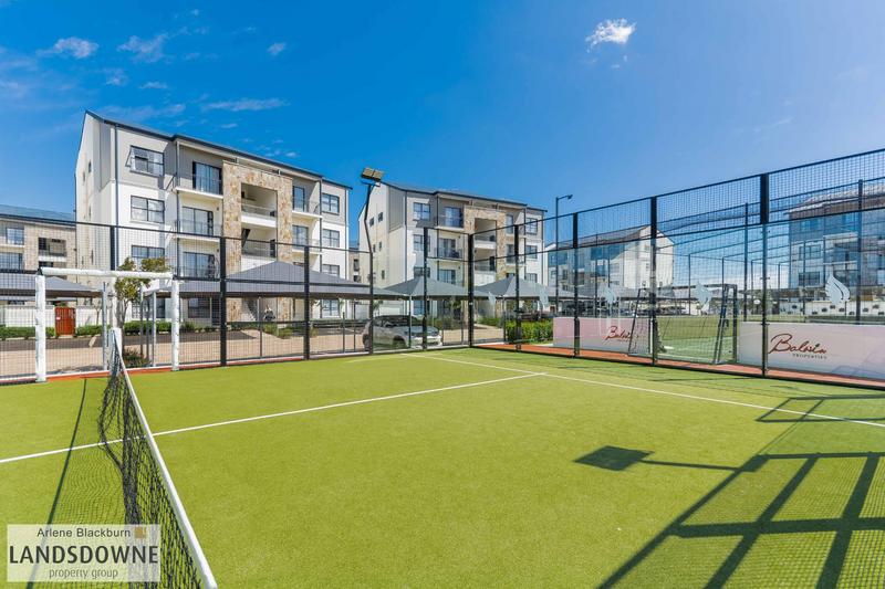 1 Bedroom Property for Sale in Sandown Western Cape